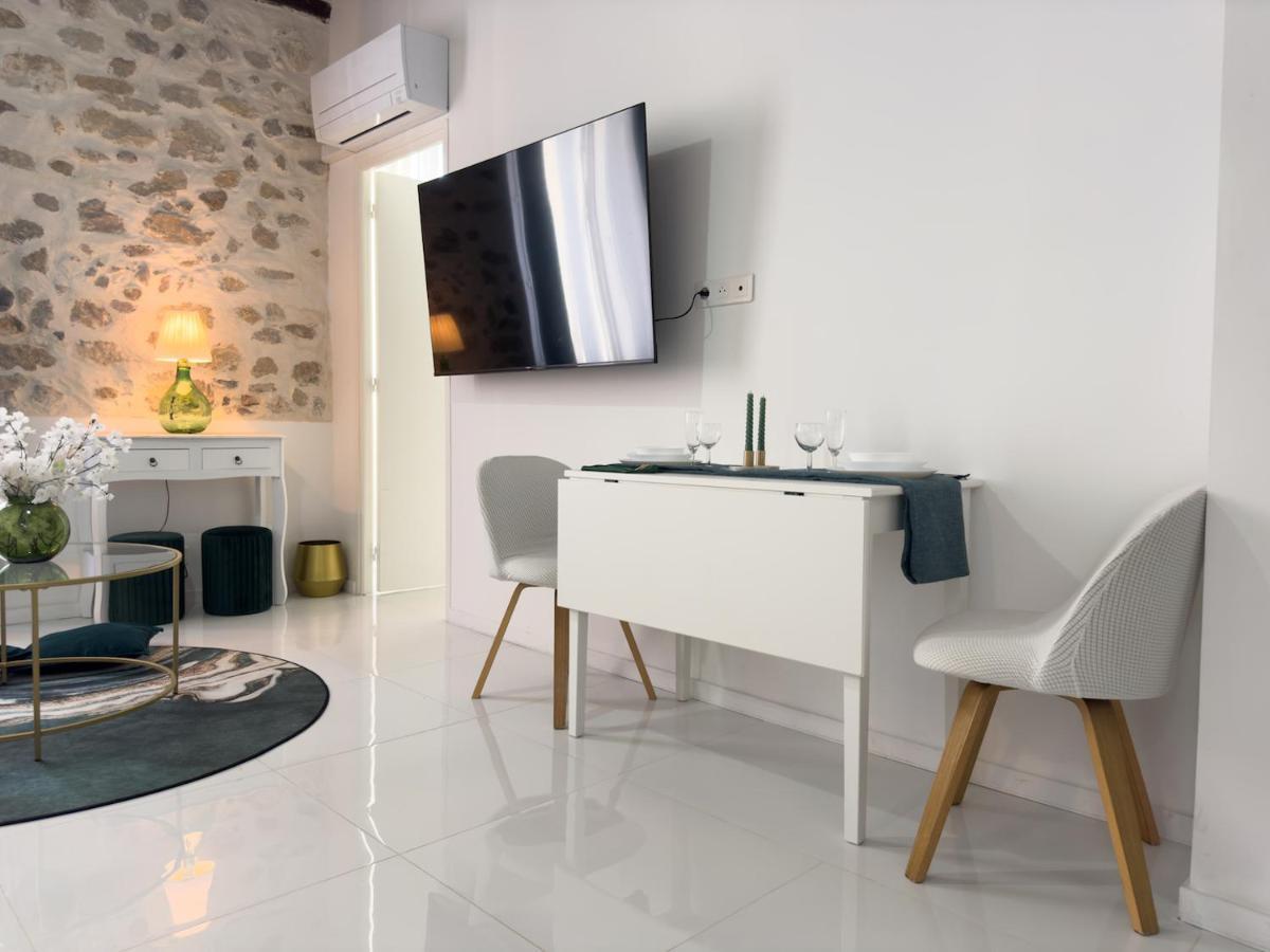 Le Cosy Safranier Vieil Antibes Apartment ภายนอก รูปภาพ